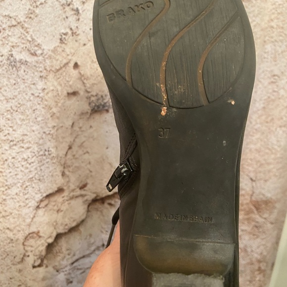 Brako Black Leather Victorian Leather Steampunk Booties - Picture 8 of 9